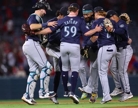 mlb spread picks|MLB Picks and Predictions at OddsTrader.